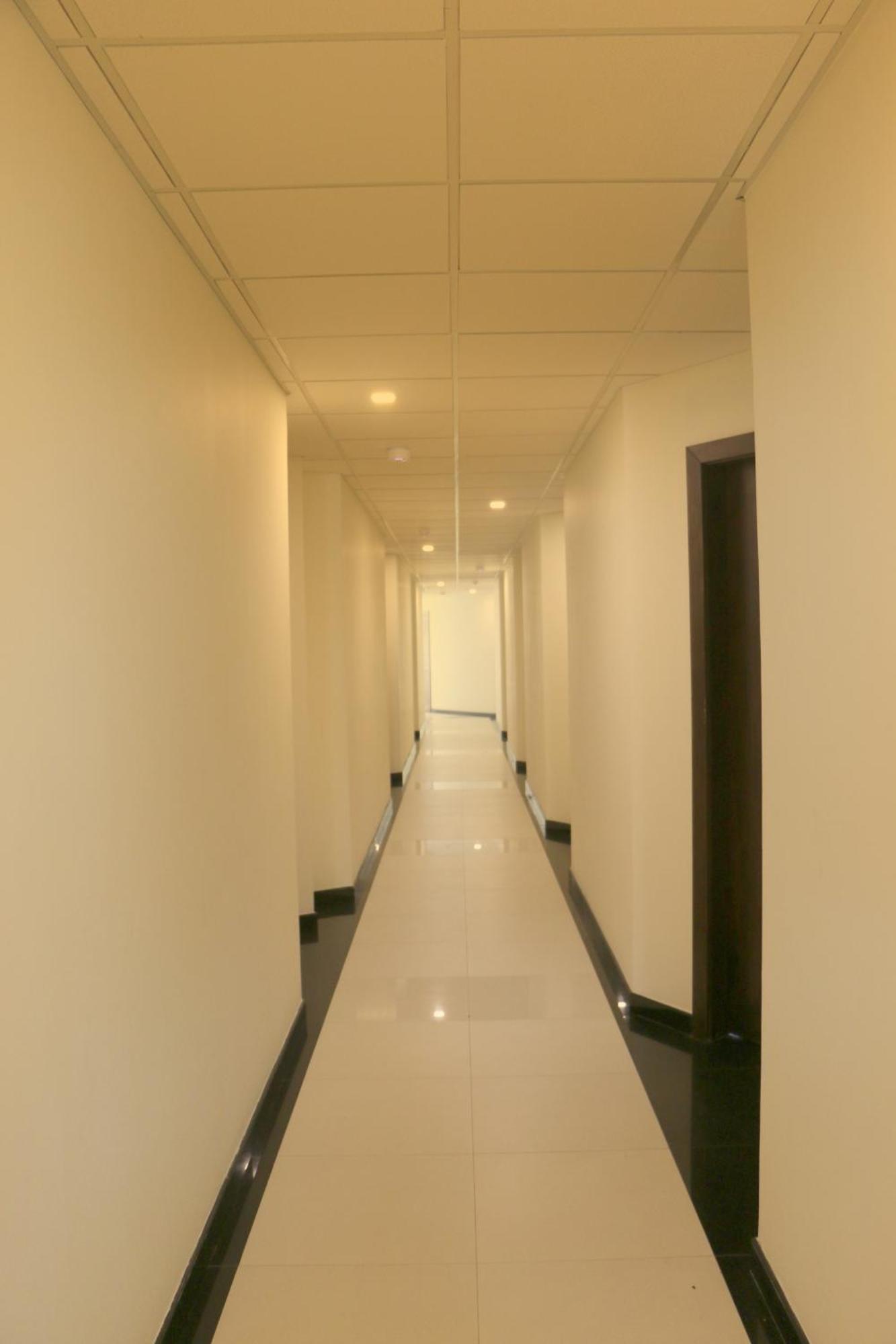 Saninro Hotel - Ragama Екстериор снимка