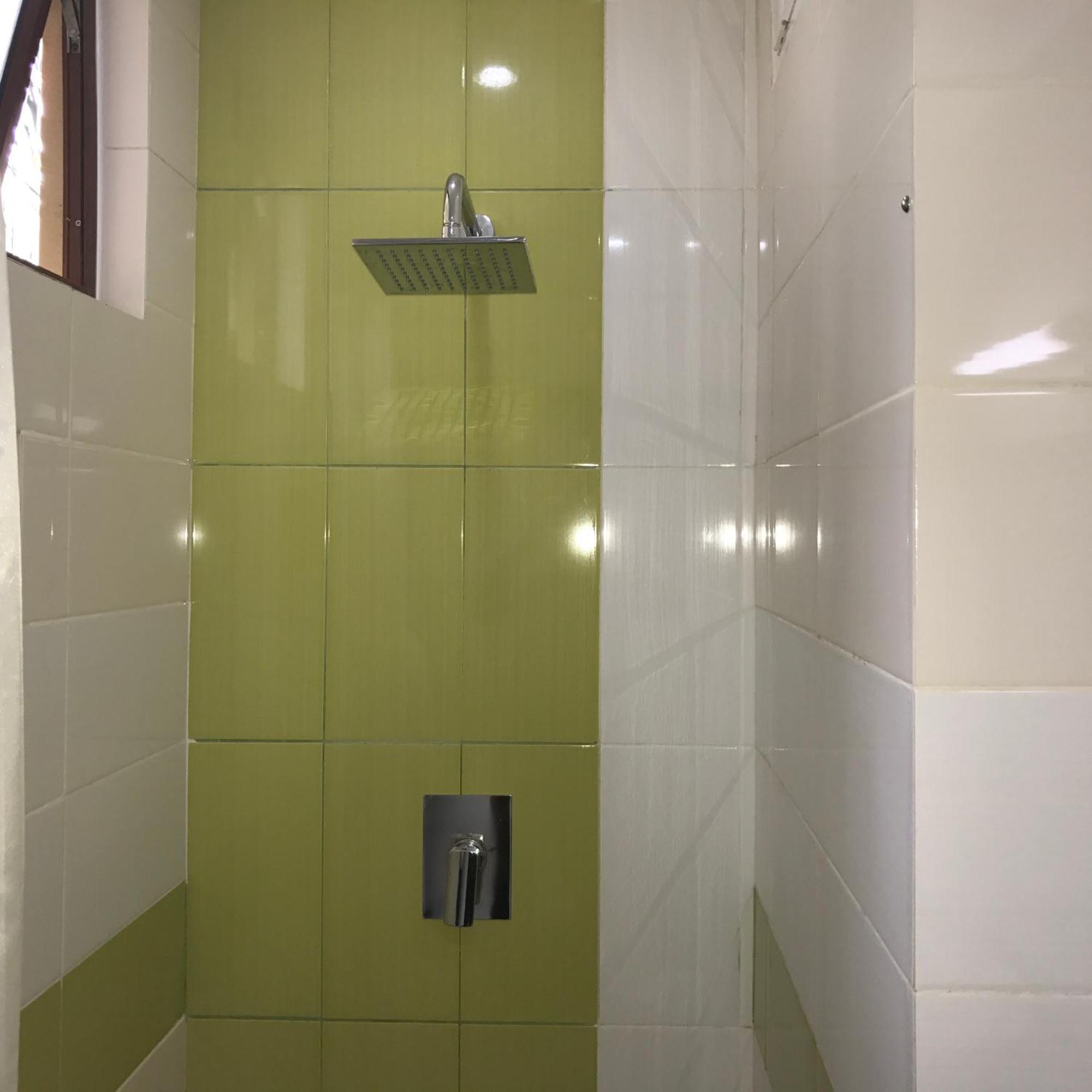 Saninro Hotel - Ragama Екстериор снимка
