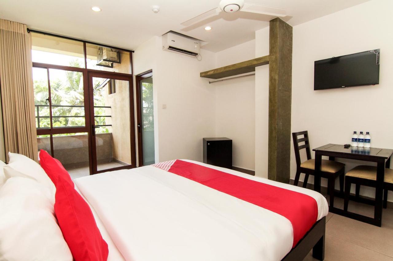 Saninro Hotel - Ragama Екстериор снимка