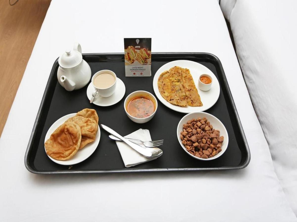 Saninro Hotel - Ragama Екстериор снимка